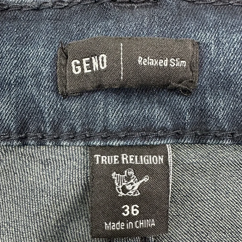True Religion Geno Jeans Mens 36x32 Relaxed Slim Blue Flap Pockets Thick Stitch